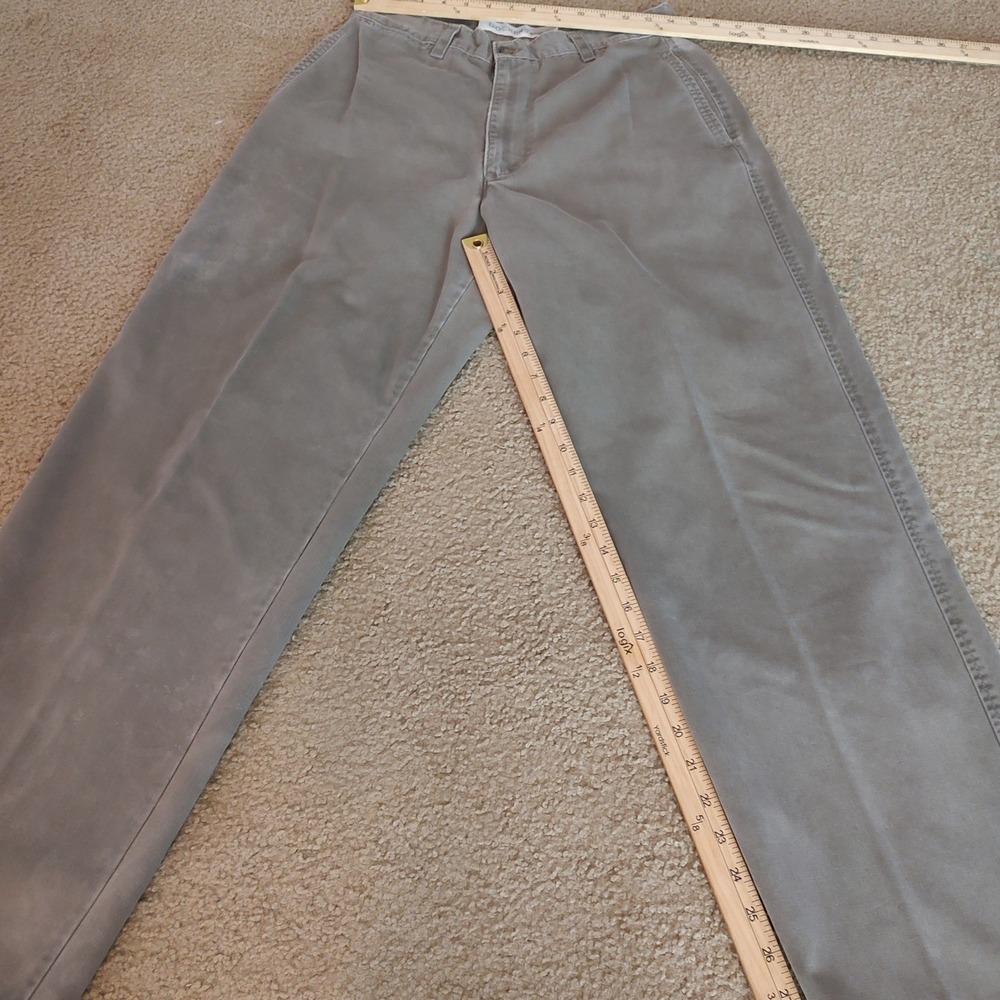 Dockers Khakis Pants Mens 33x34 Gray Excellent Relaxed Fit Pleated Made in USA